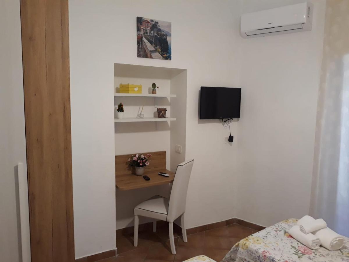 Ferienwohnung Rita Flat Sorrent Exterior foto