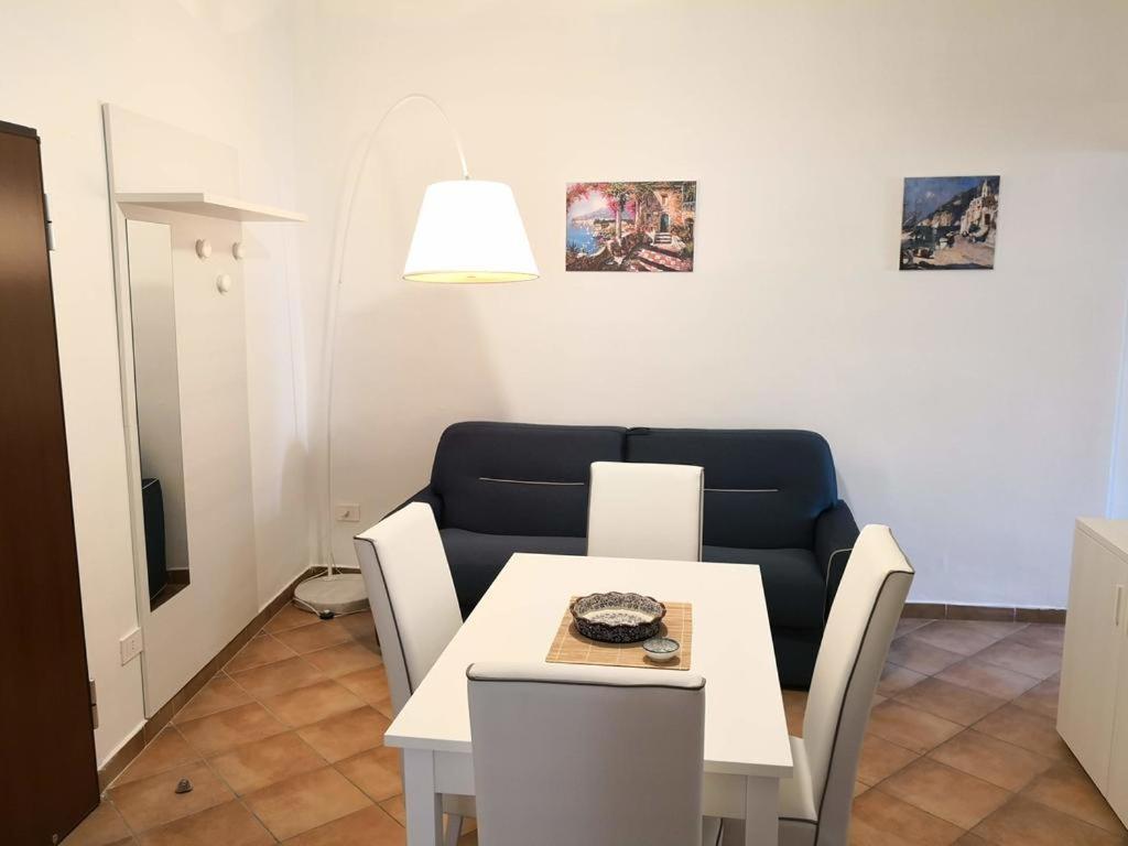 Ferienwohnung Rita Flat Sorrent Exterior foto